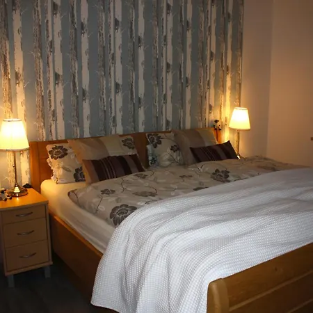 Am - Mit Terrasse - A73200